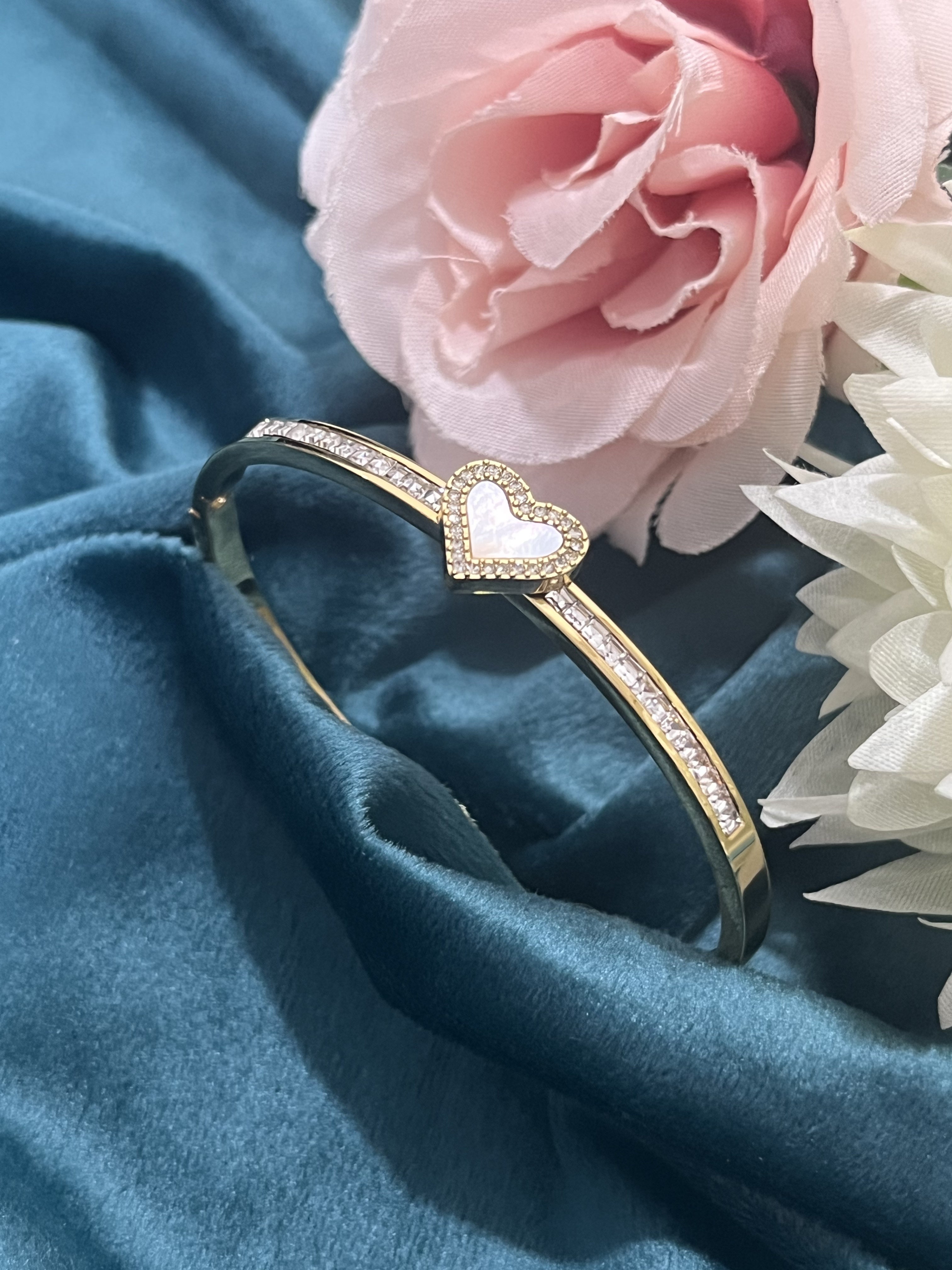 Dimond Heart Kada