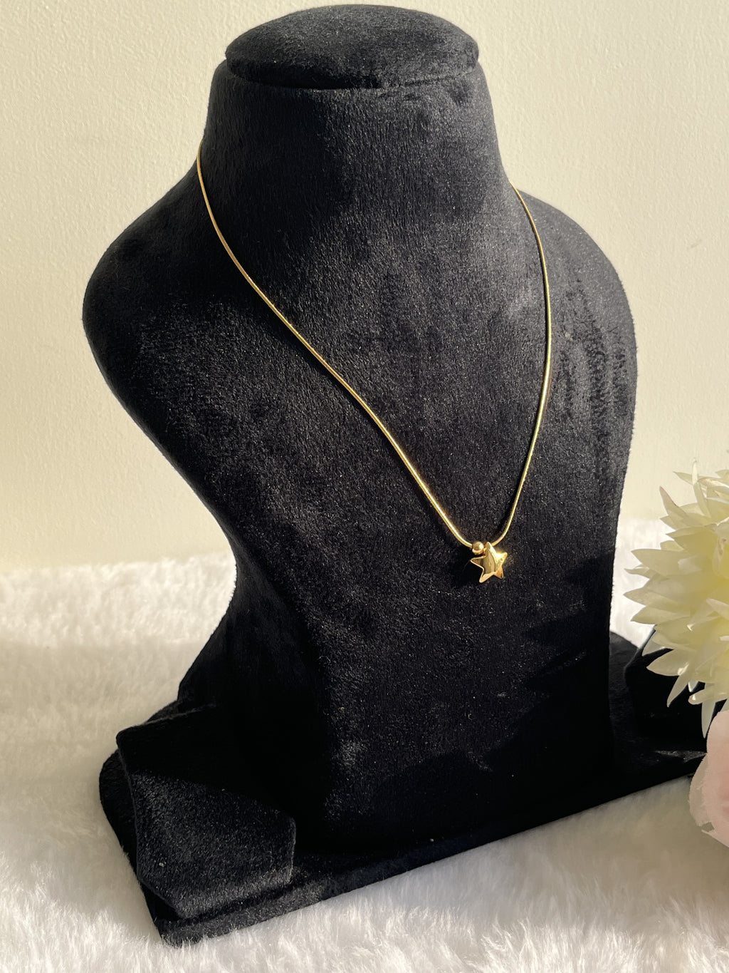 Star Pendent Necklace Anti Tarnish
